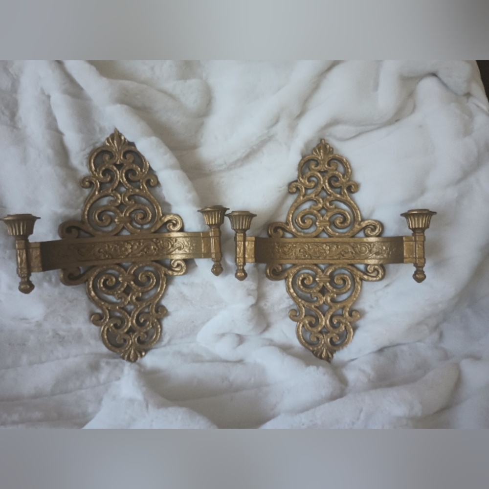 Vintage Authentic Syroco Hollywood Regency French Provincial Wall Candleholders